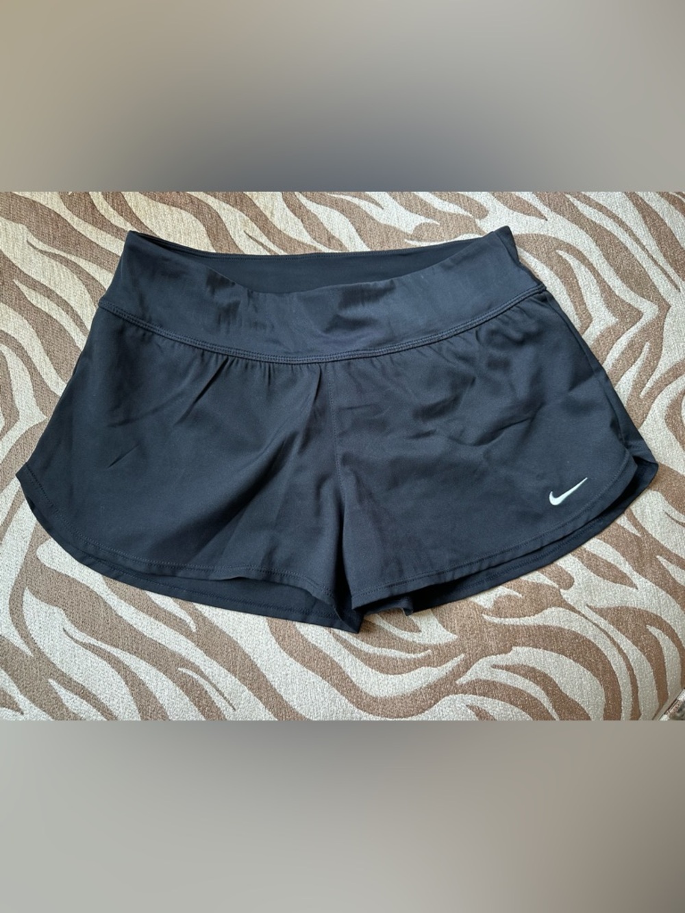 Women’s Nike Active Performance Shorts - Black